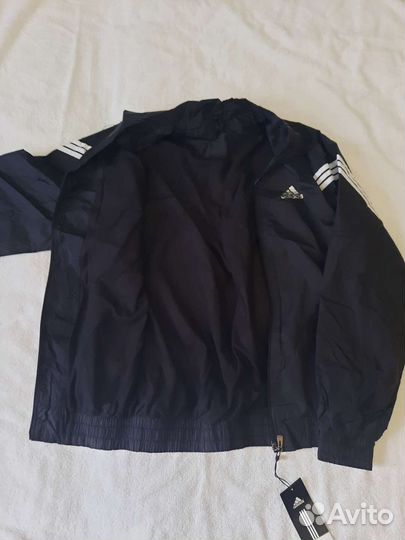 Спортивный костюм adidas новое