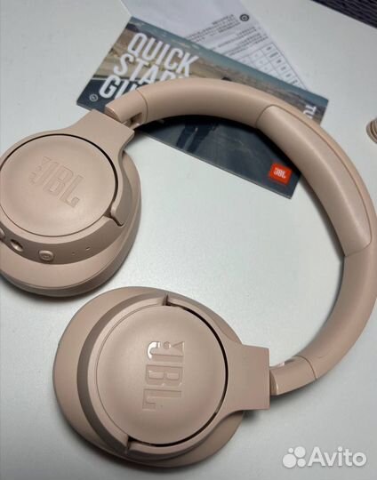 Беспроводные наушники JBL