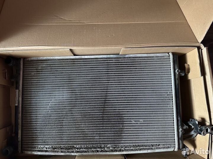 Радиаторы для VW Golf 5