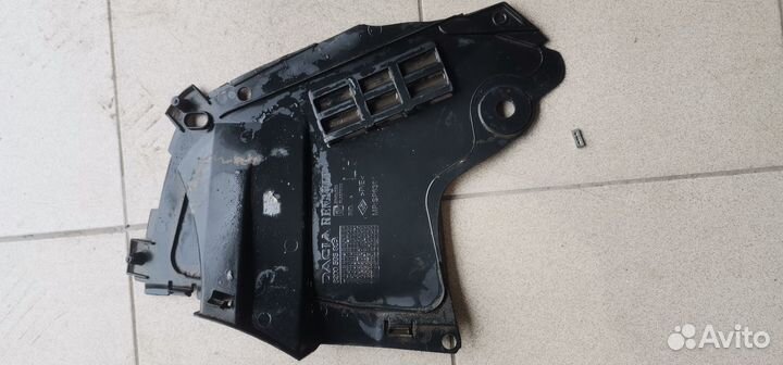 Пыльник переднего бампера LADA Largus (левый) пере