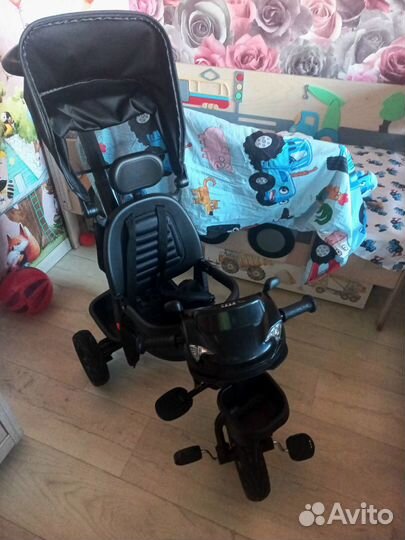 Трехколесный велосипед Pituso