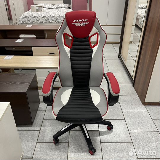 Компьютерное кресло