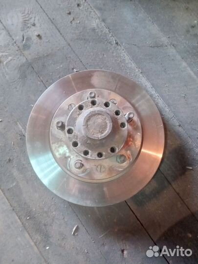 Ступица передняя с тормозным диском