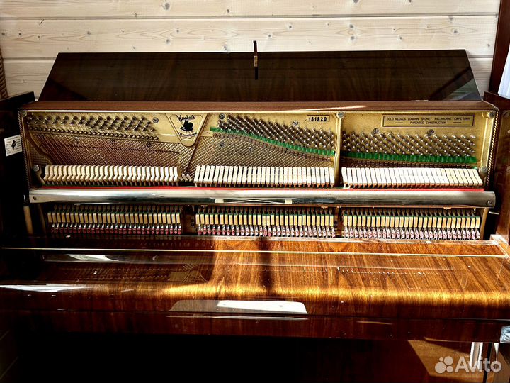 Пианино Weinbach (Petrof)