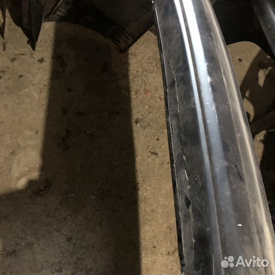 Задний бампер классик Mercedes Е211 w211