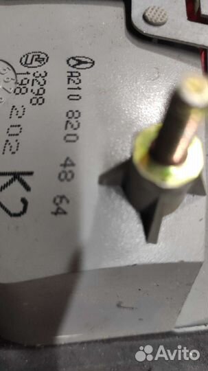 Фонарь задний правый Мерседес W210 универсал