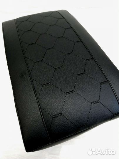 Подлокотник Kia Rio/Chevrolet Aveo