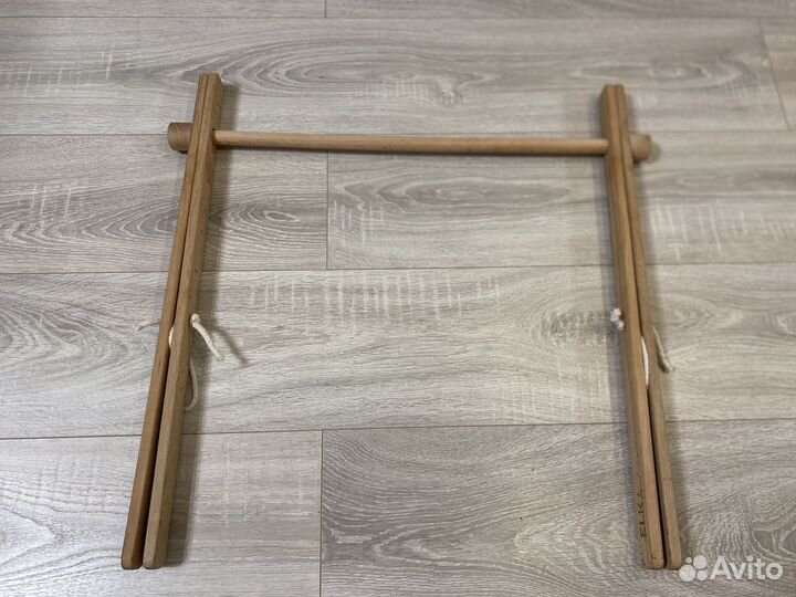 Мобиль стойка монтессори