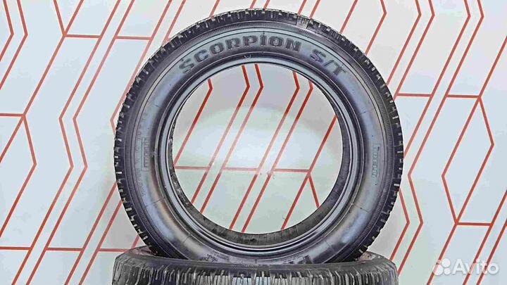 Pirelli Scorpion S/T 255/55 R18