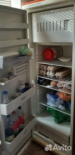 Холодильник бу Стинол