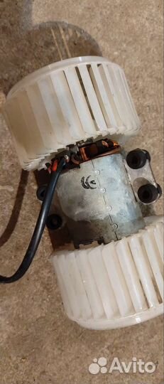 Новый оригинальный Моторчик печки bmw х5 е53, e39