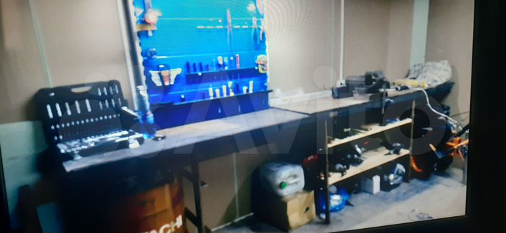 Гараж, > 30 м²