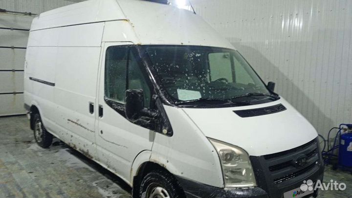 Ford Transit цельнометаллический, 2008
