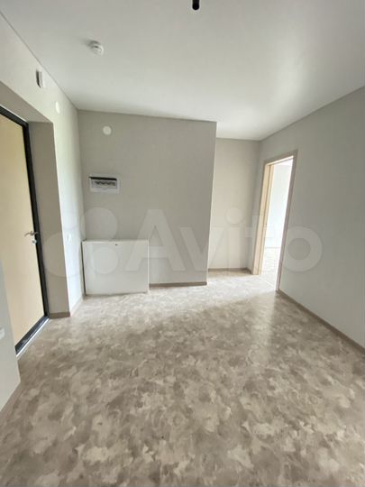 4-к. квартира, 97 м², 5/17 эт.