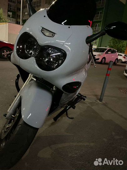 Спорт турист Suzuki GSX750 F после детейлинга