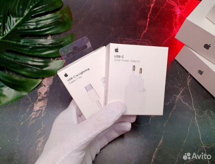 Быстрая зарядка для iPhone 20w (Оригинал)