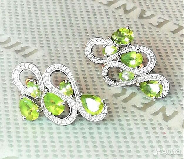 Серьги серебро перидот С159