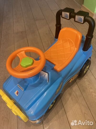 Машинка-каталка