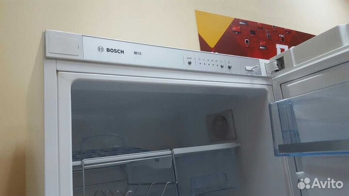 Двухкамерный Холодильник Bosch