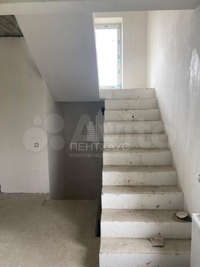 Коттедж 183,1 м² на участке 13,6 сот.