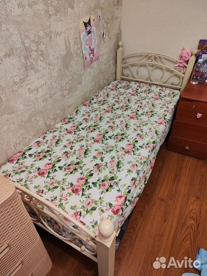 Детская кровать от 3 лет с матрасом бу