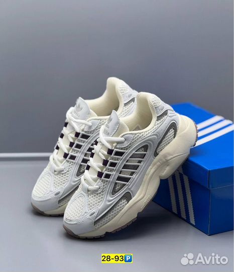 Кроссовки Adidas Ozmillen (Арт.68250)