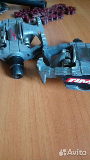 Зап. части на велосипед (переключатель, колеса 26