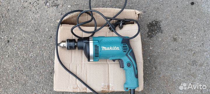 Электродрель makita 1630 новая