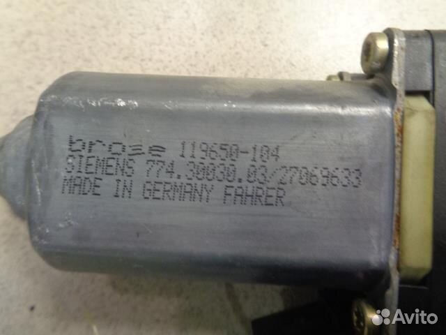 Моторчик стеклоподъемника передний левый Mercedes