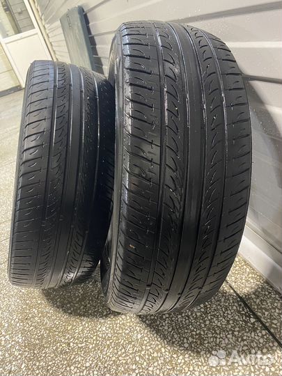 Roadstone N5000 205/60 R16