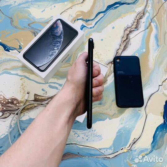 iPhone Xr, 64 ГБ