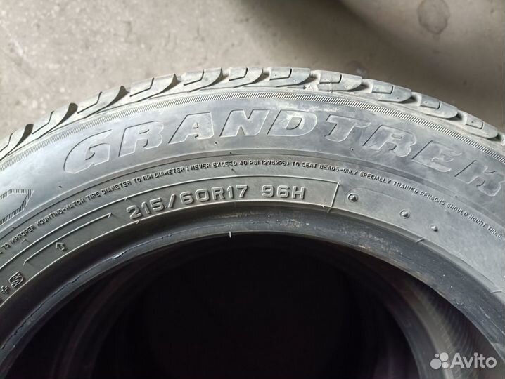 Dunlop Grandtrek PT3 215/60 R17