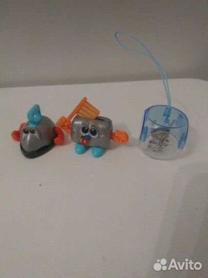 Киндер игрушки 90 г для игр