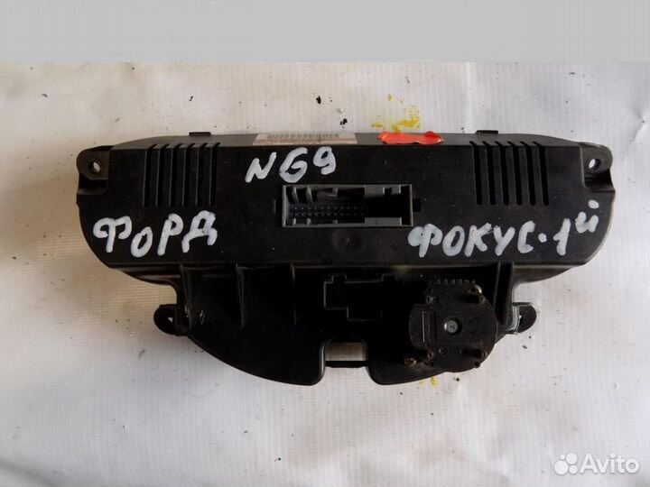 Блок управления климатической установкой Focus I 1