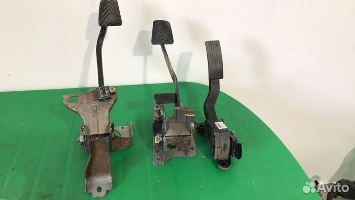 Педаль сцепления газа тормоза kia rio 3