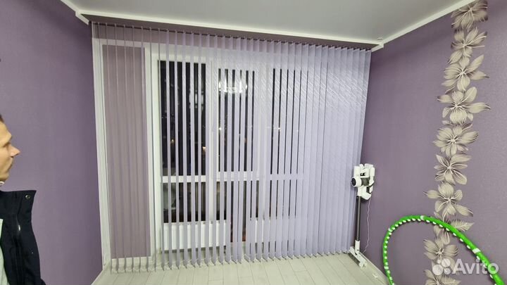 Вертикальные жалюзи в комнату