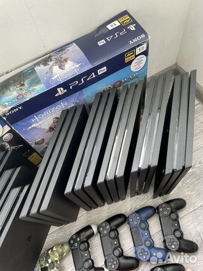 Sony PS4 Pro 1tb/ Slim 1 tb