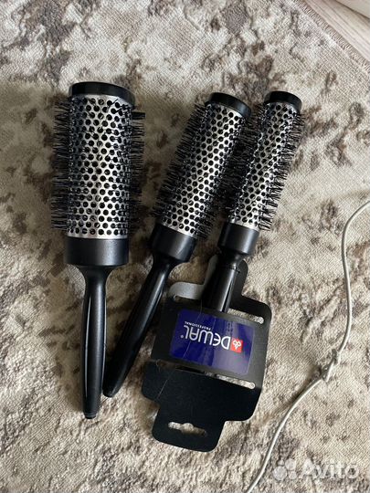 Щетки и расчески для парикмахера