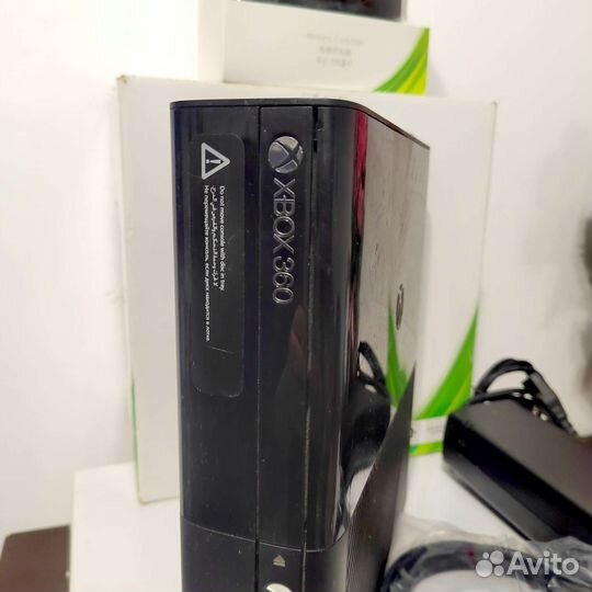 Xbox 360 фрибут. 250гб +игры. Гарантия от магазина