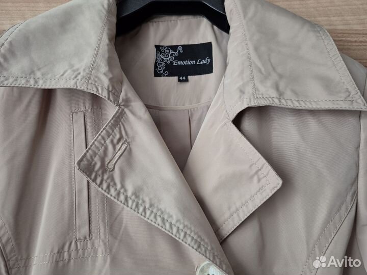 Тренч женский бежевый 44р