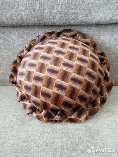 Диванная подушка