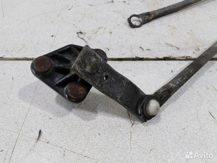 Трапеция стеклоочистителя