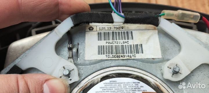 Пoдушкa бeзoпасноcти в руль Сhryslеr Vоyagеr RG 20