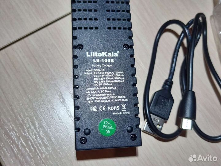 Зарядка liitokala li-100B