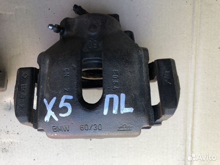 Суппорт тормозной передний BMW X5 E53 2000-2007