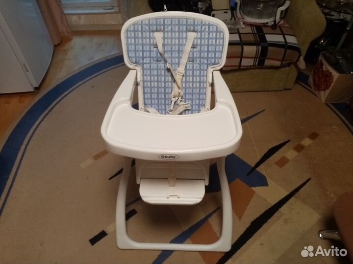 Стульчик для кормления