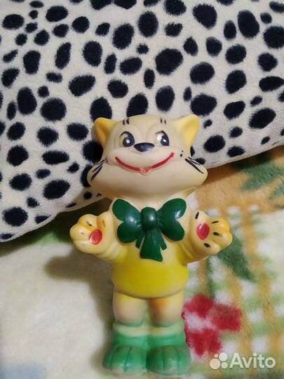 Кошка резиновая