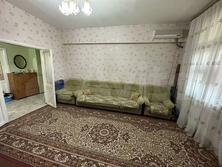 4-к. квартира, 86,5 м², 1/3 эт.