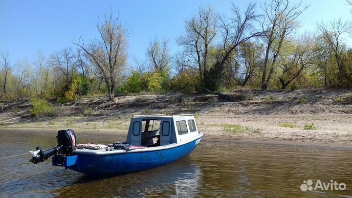 Маломерное моторное судно.Проект
