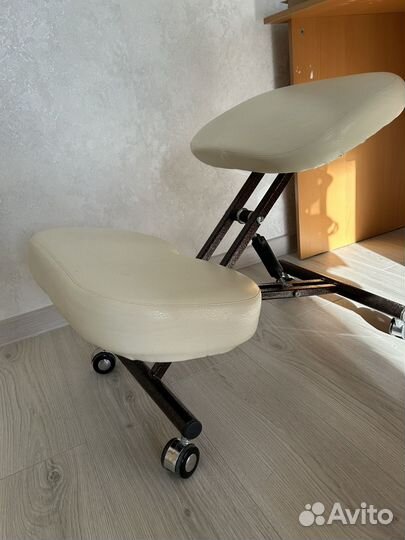 Стул коленный